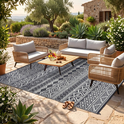 Garvee Waterproof Double-Sided Outdoor Plastic Straw Rug